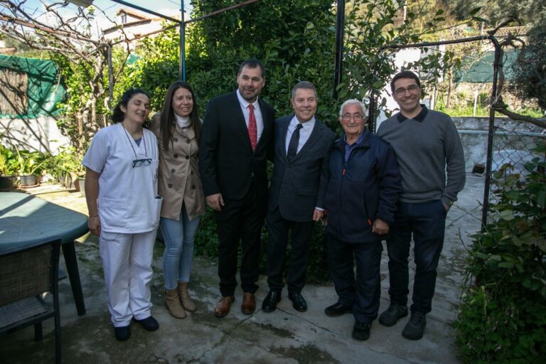 El Gobierno regional refuerza la Ayuda a Domicilio como herramienta contra la despoblación, con casi siete de cada diez usuarios en zonas rurales