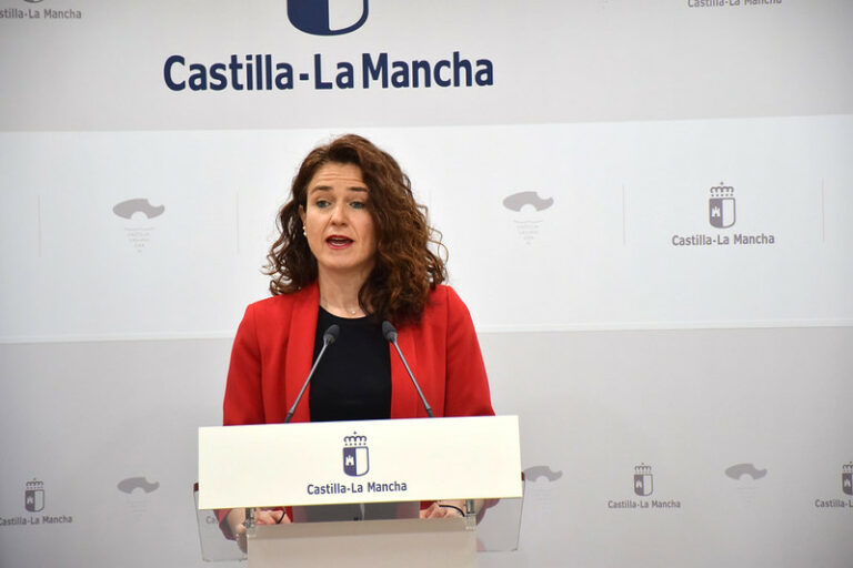 El paro baja en todos los sectores y provincias en abril en Castilla-La Mancha y el empleo alcanza su nivel máximo con casi 783.000 cotizantes