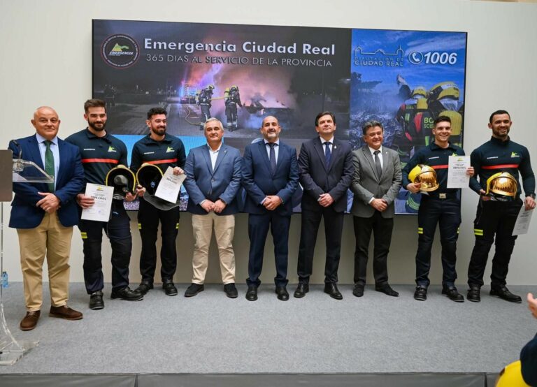Cuatro nuevos bomberos se incorporan al parque de Daimiel tras superar una exigente oposición provincial