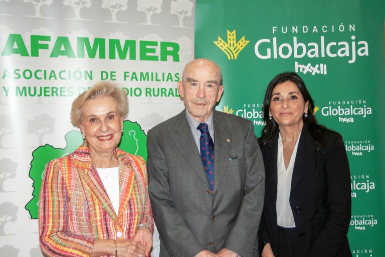 Fundación Globalcaja y AFAMMER, comprometidas con la inclusión digital más accesible en el ámbito rural
