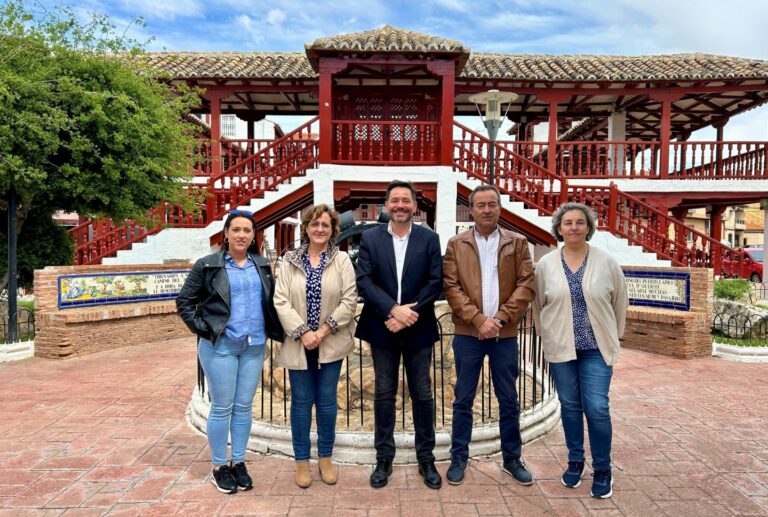 Vecinos de Puerto Lápice expresan al alcalde la reducción del ruido tras la mejora del pavimento en la A-4