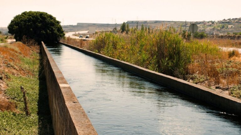 Regantes extremeños rechazan el uso de agua del Cíjara para la planta de hidrógeno de Saceruela