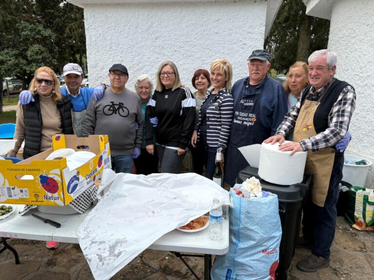 La II Semana de la Familia arranca en la Atalaya con una jornada de convivencia que duplica la participación del año pasado