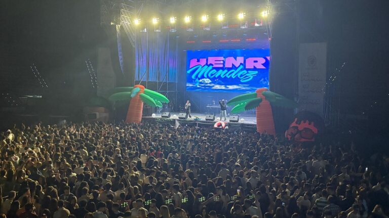 Puertollano: Henry Mendez abre las noches de concierto con una sesión cañera y divertida