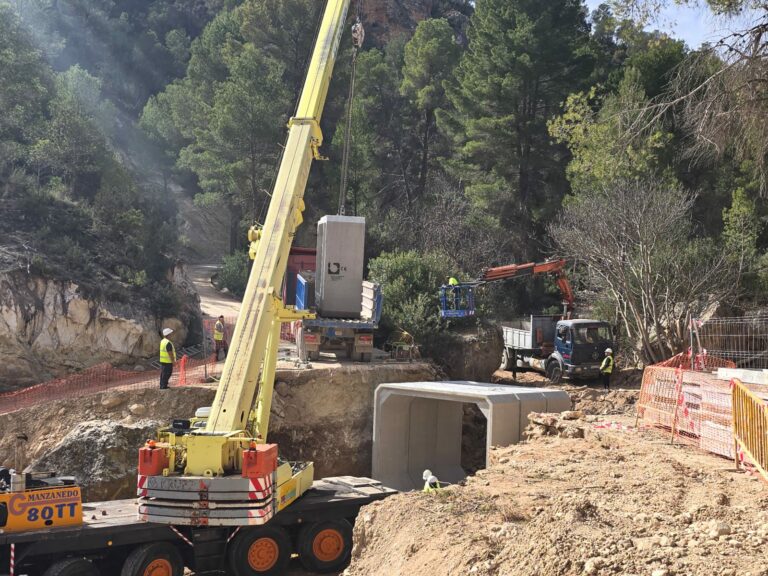La CHS ultima los trabajos de emergencia para la mejora de la presa de La Fuensanta