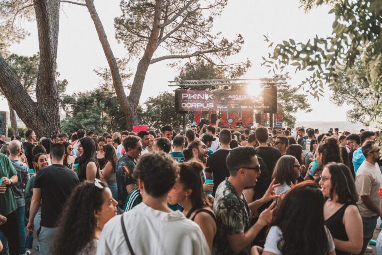 Radio Castilla-La Mancha anuncia la vuelta del festival Piknik 808 al Paseo de Recaredo de Toledo