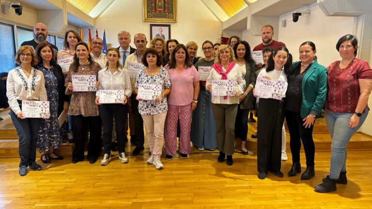 El Ayuntamiento de Ciudad Real entrega los premios de los concursos de Semana Santa y de las Cruces de Mayo