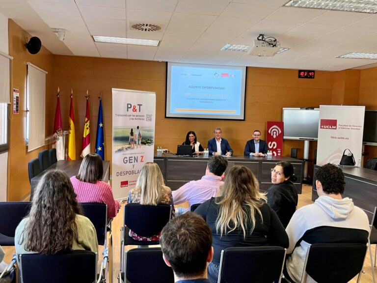 La UCLM ofertará formación específica para promover el emprendimiento que fije población en el territorio