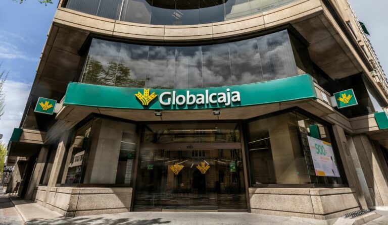 Globalcaja revalida la certificación AENOR de su sistema de gestión de cumplimiento penal Globalcaja revalida la certificación AENOR de su sistema de gestión de cumplimiento penal