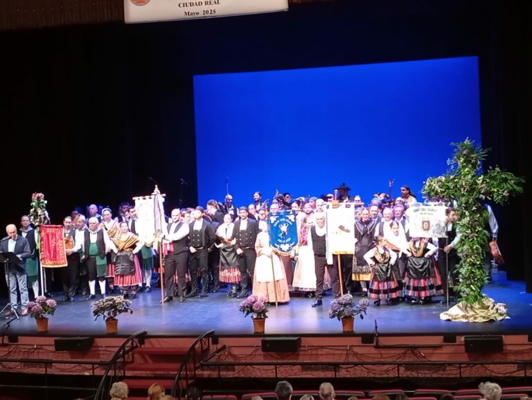 Ciudad Real: El Teatro Quijano acogió el XXIX Certamen de Mayos de Ciudad Real