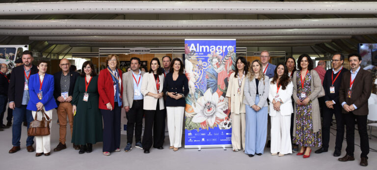 Pelayo destaca el compromiso de la Diputación de Ciudad Real para atraer riqueza a la provincia en el marco de FENAVIN 2025