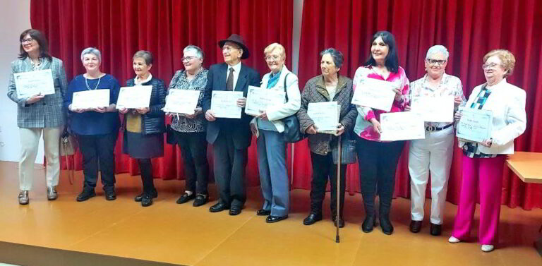 Puertollano: Educación Básica de Adultos entrega los premios literarios del «día del libro»