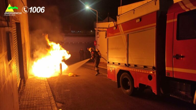 Detenido el presunto autor de la quema de varios contenedores en Puertollano