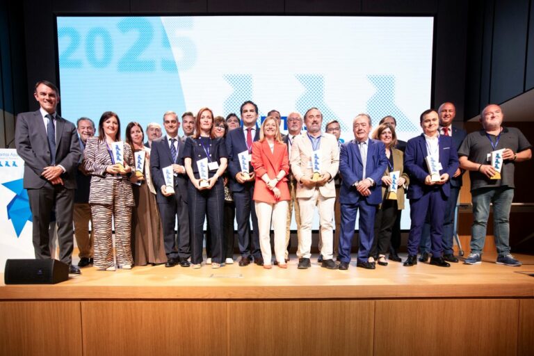 El Ayuntamiento de Ciudad Real, reconocido con la “Pajarita Ilustre”, por su compromiso con el reciclaje de papel y cartón
