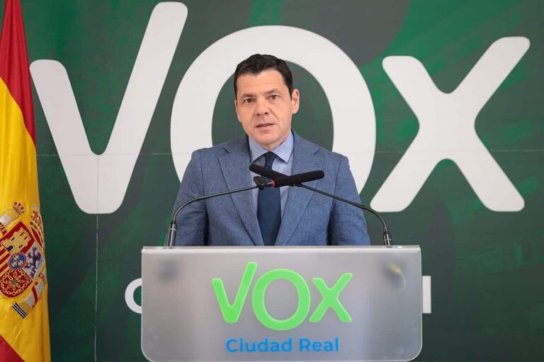 Luis Blázquez denuncia el viaje de alcaldes socialistas de la provincia de Ciudad Real a China, junto a Bildu, «financiado por el Partido Comunista»