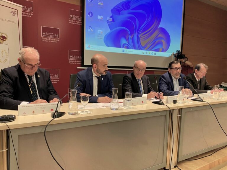 La Real Academia de Medicina de Castilla-La Mancha celebra en Ciudad Real una sesión científica sobre salud y cambio climático
