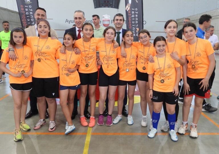 Puertollano: Finaliza una semana de competiciones escolares con la entrega de medallas de las XXIII Miniolimpiadas