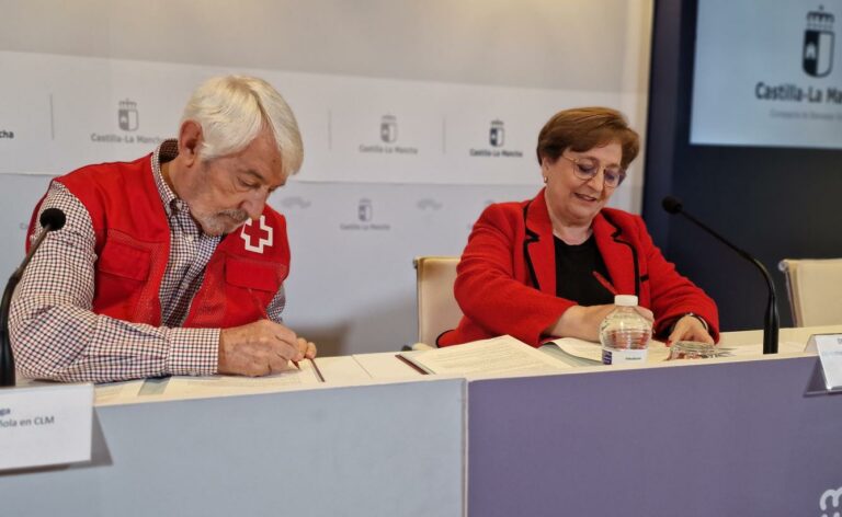 El Gobierno regional renueva por décimo año consecutivo el convenio con Cruz Roja para ejecutar el Plan de Pobreza Energética en Castilla-La Mancha