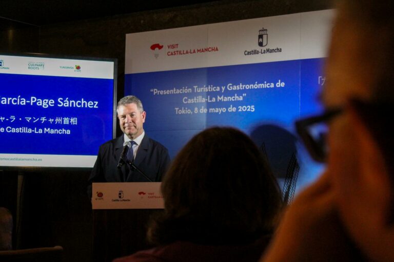 García-Page remarca el “esencial” legado patrimonial de Castilla-La Mancha para promocionar la región ante profesionales turísticos en Japón