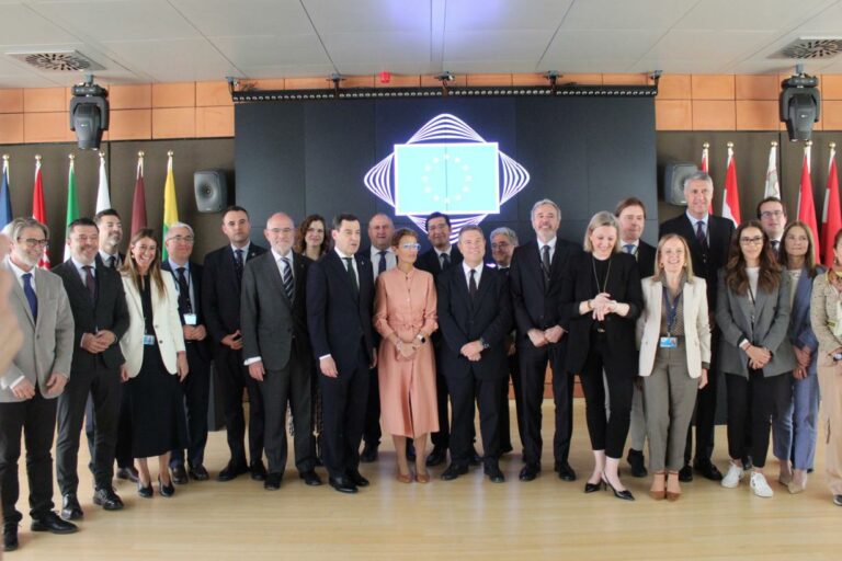 El Gobierno de Castilla-La Mancha pide a Europa financiación y un plan de acción común para garantizar el derecho de acceso a la vivienda