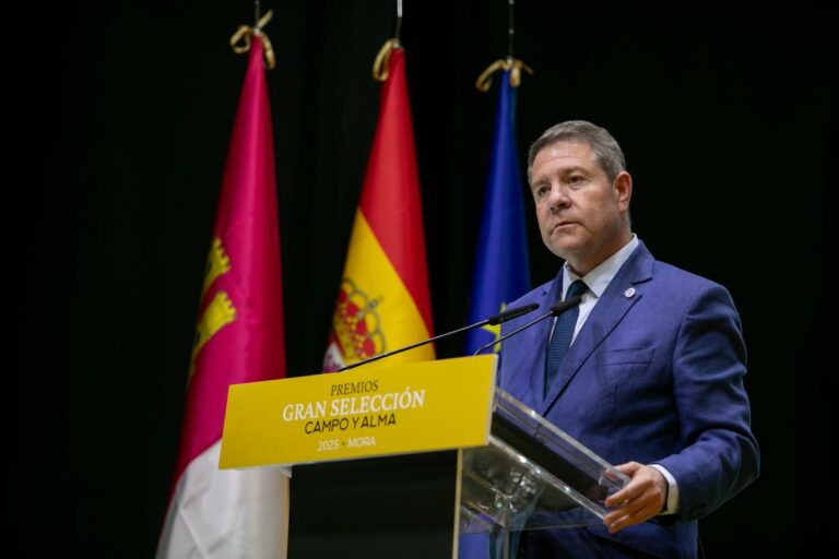 García-Page reclama “unidad sincera” en materia de agua y “coherencia” para defender los intereses de Castilla-La Mancha “en Madrid también”