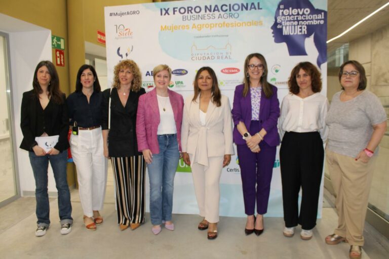 El Gobierno de Castilla-La Mancha subraya la necesidad de seguir impulsando la participación de las mujeres en el sector agrario
