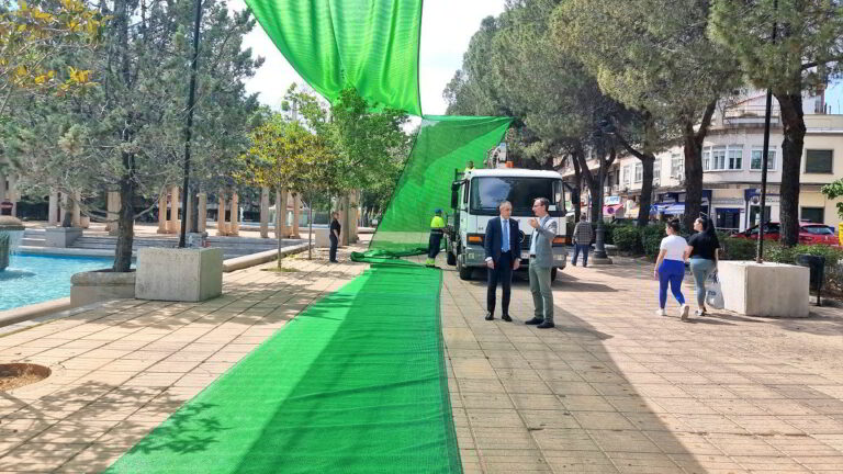 Puertollano: La espera del Santo Voto se aliviará con la instalación de toldos en la glorieta Virgen de Gracia