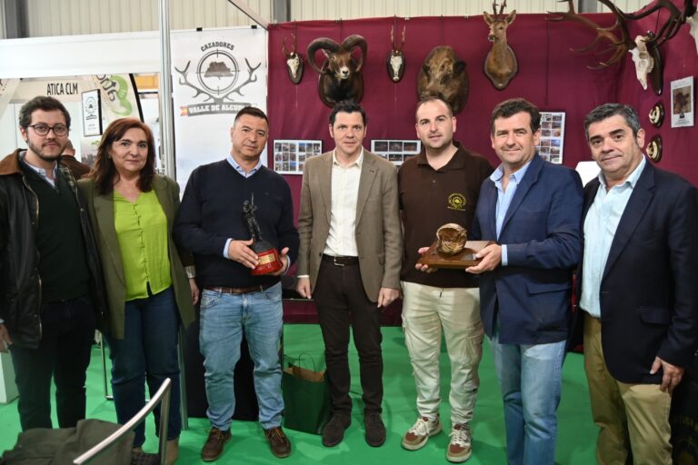 VOX respalda la Feria de la Caza de Brazatortas y reivindica la gestión cinegética como motor del mundo rural