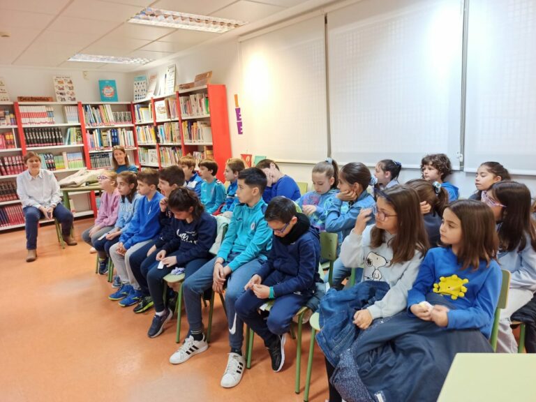 Más de 300 escolares descubren la Biblioteca Pública Municipal de Puertollano