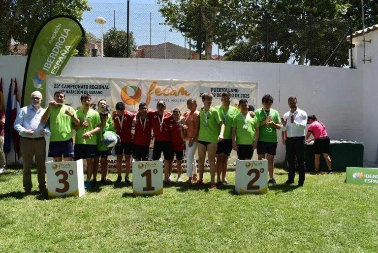 Puertollano: El Gobierno de Castilla-La Mancha felicita a los deportistas de FECAM participantes en el campeonato regional de natación