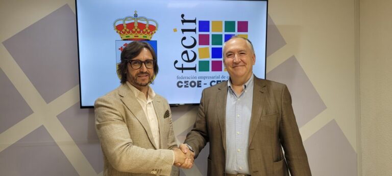Acuerdo para el desarrollo empresarial entre FECIR CEOE-CEPYME y el Ayuntamiento de Villanueva de la Fuente