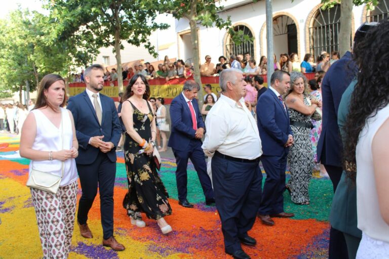 Blanca Fernández destaca el liderazgo de Ciudad Real en turismo rural gracias a “auténticas joyas” como el Corpus Christi de Porzuna