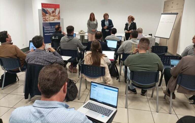 Valdepeñas favorece el emprendimiento con un Taller de Creación de Empresas