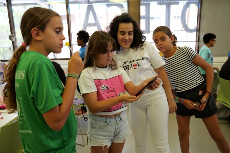 Campamento Digital de verano y gratuito en Ciudad Real capital y Puertollano