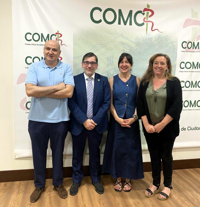 El Colegio de Médicos de Ciudad Real refuerza lazos de colaboración con la delegación de la Junta en Ciudad Real