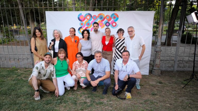 “La Piscina” y “Semillas de Kivu” ganan en las categorías de ficción y documental del Festival Corto CR 2025