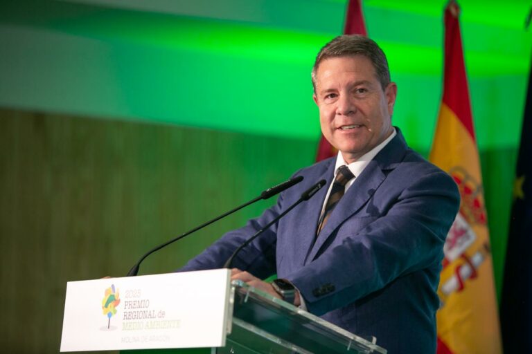 El Gobierno de Castilla-La Mancha hará entrega de 130 millones de euros al sector agrícola y ganadero de la región y las industrias del sector