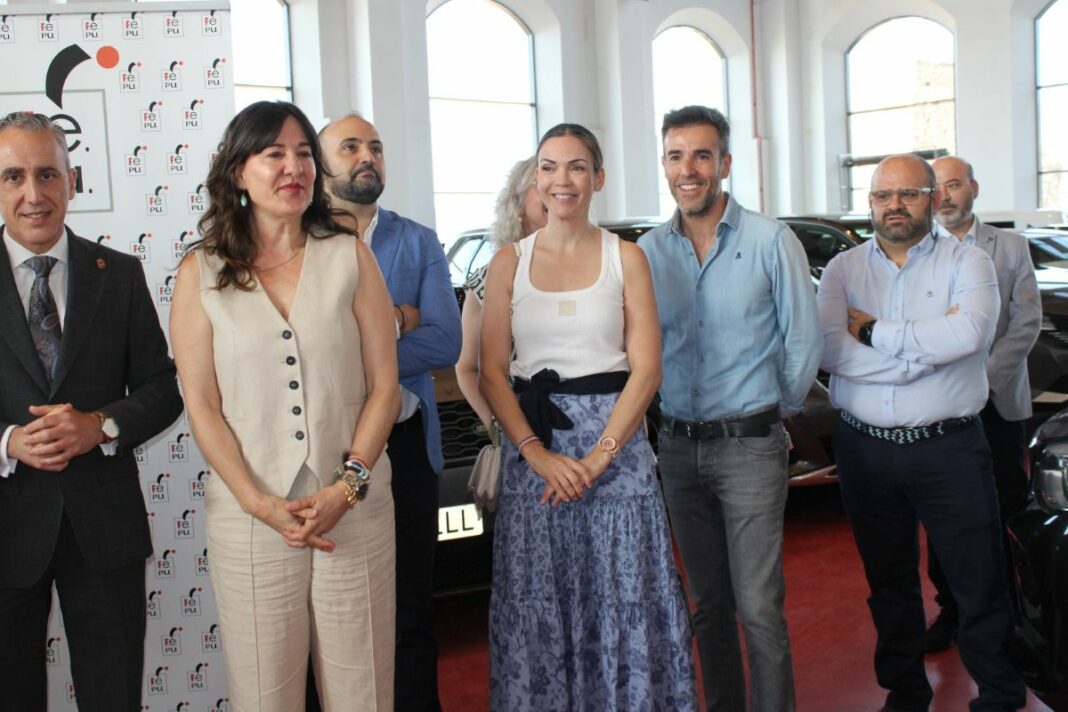 Imagenes Manu Sánchez en Feria del vehículo (1)