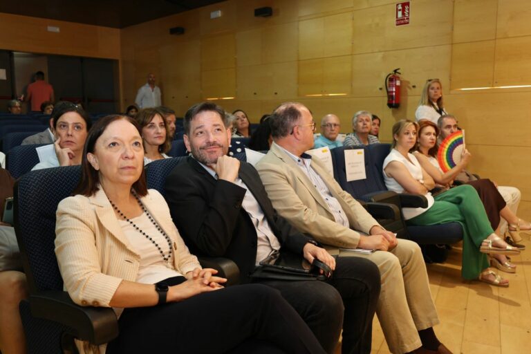 El subdelegado del Gobierno en Ciudad Real destaca el papel transformador de la digitalización en el entorno rural femenino