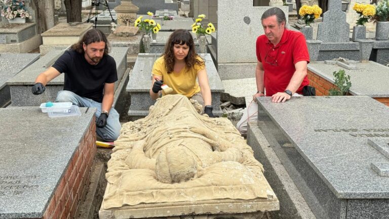 Ciudad Real: Comienza la segunda fase de la restauración de la tumba de Apolonia en el cementerio