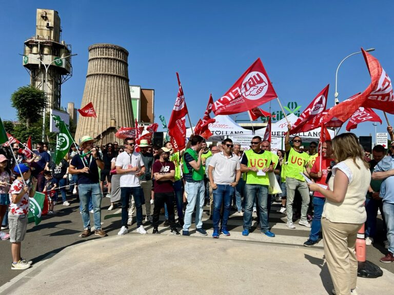 El Partido Comunista en Ciudad Real apoya la huelga convocada por los trabajadores y trabajadoras de Fertiberia