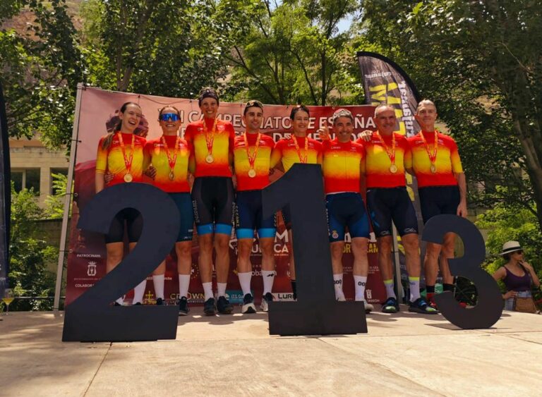 Cristina Granados, tercera en la general y segunda de su categoría en el Campeonato de España de Ciclismo para Médicos