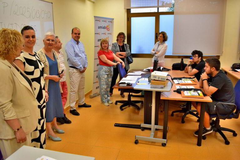 Puertollano: Un curso de Amiab ayuda a lograr el primer puesto laboral a quince jóvenes