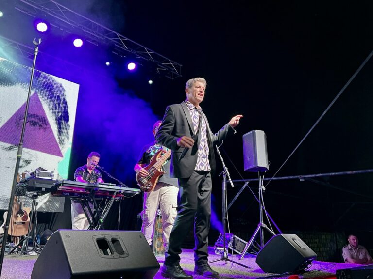 Javier Ojeda, encantado con la gente de Puertollano y los organizadores de ‘El último baile’: «Ha sido el mejor concierto del año»