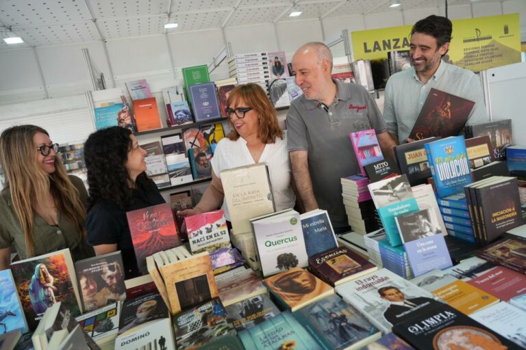 El Gobierno regional amplía en la última década los fondos de las bibliotecas con más de 27.600 ejemplares publicados por editoriales de Castilla-La Mancha