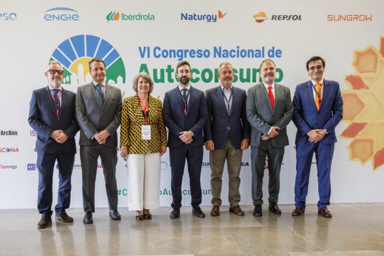 El Gobierno regional destaca la apuesta de Castilla-La Mancha por la socialización de la energía entre los diferentes sectores de la población