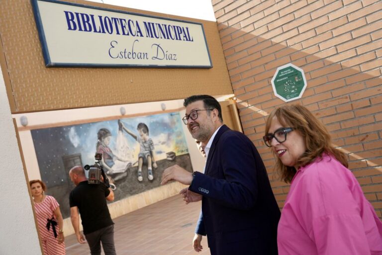 El Gobierno regional busca aumentar el número de actividades culturales en las bibliotecas gracias a los fondos de la nueva convocatoria de bibliotecas públicas municipales