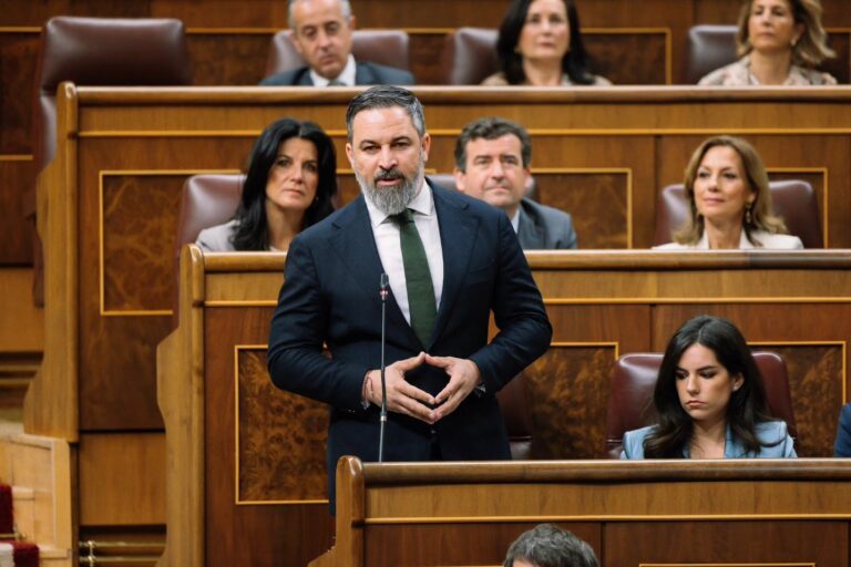 Vox permite con sus votos que salgan adelante dos iniciativas clave en defensa del campo español