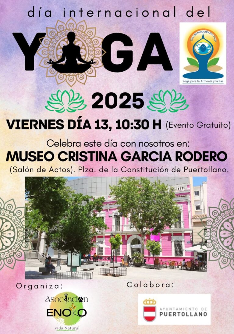 Puertollano: Clase guiada de la asociación Enoko en el día internacional del yoga