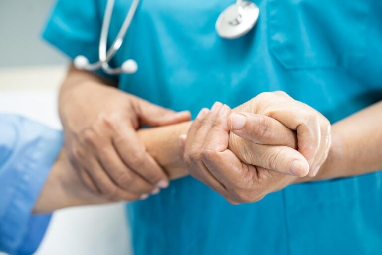 CSIF denuncia una nueva agresión verbal en el centro de salud Tomelloso II tras la retirada del vigilante de seguridad